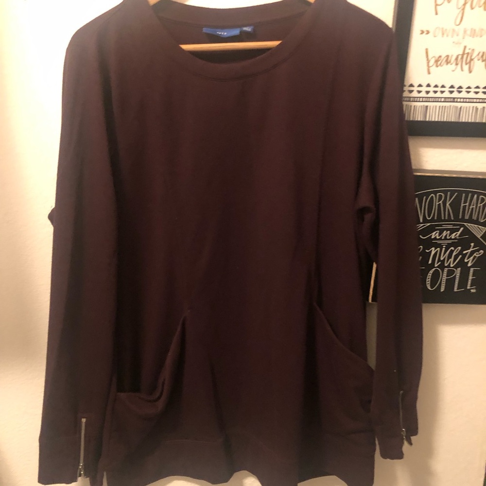 Women’s sweater